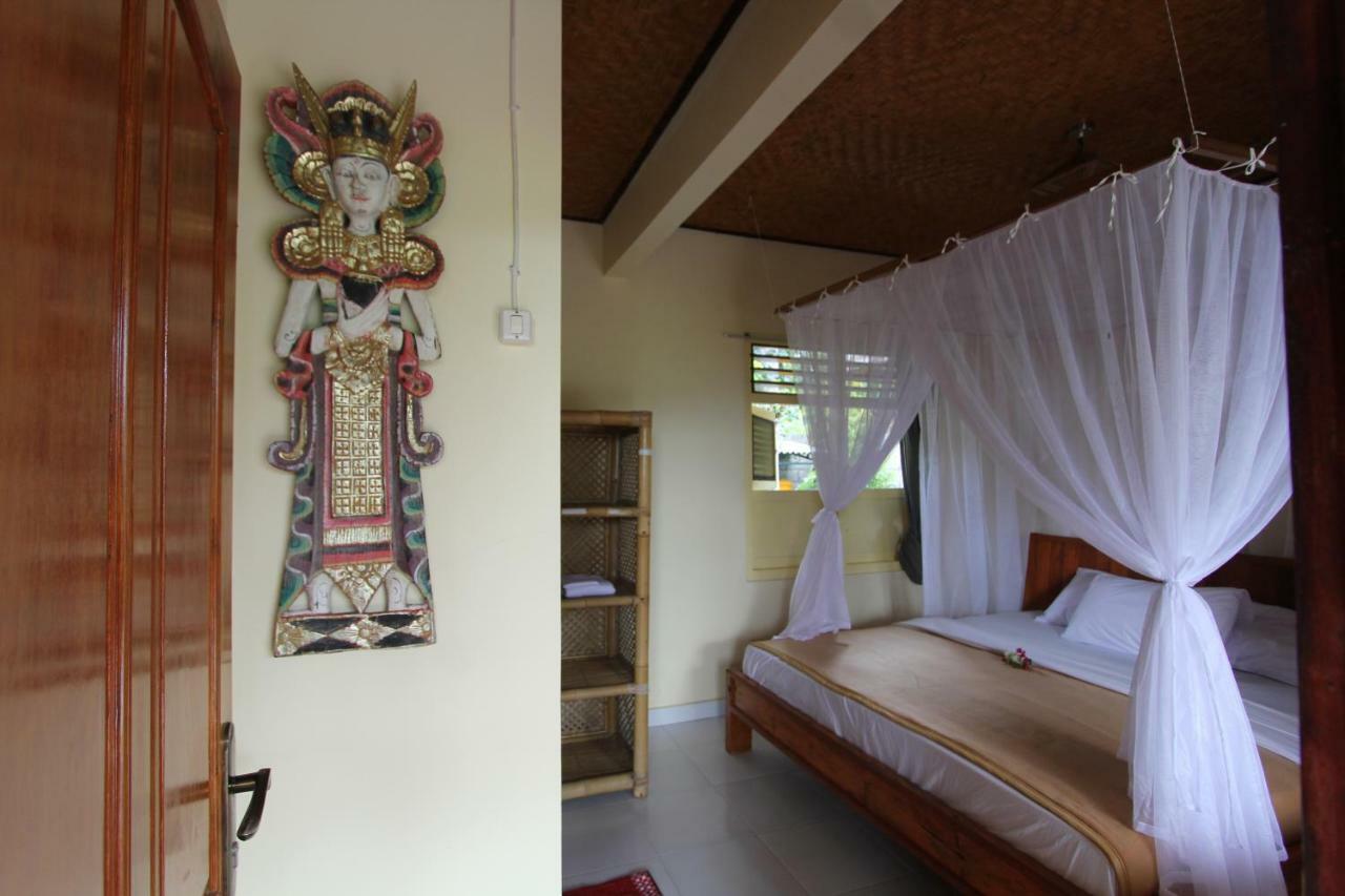 Kubu Shanti Sanda Munduk  Exterior photo
